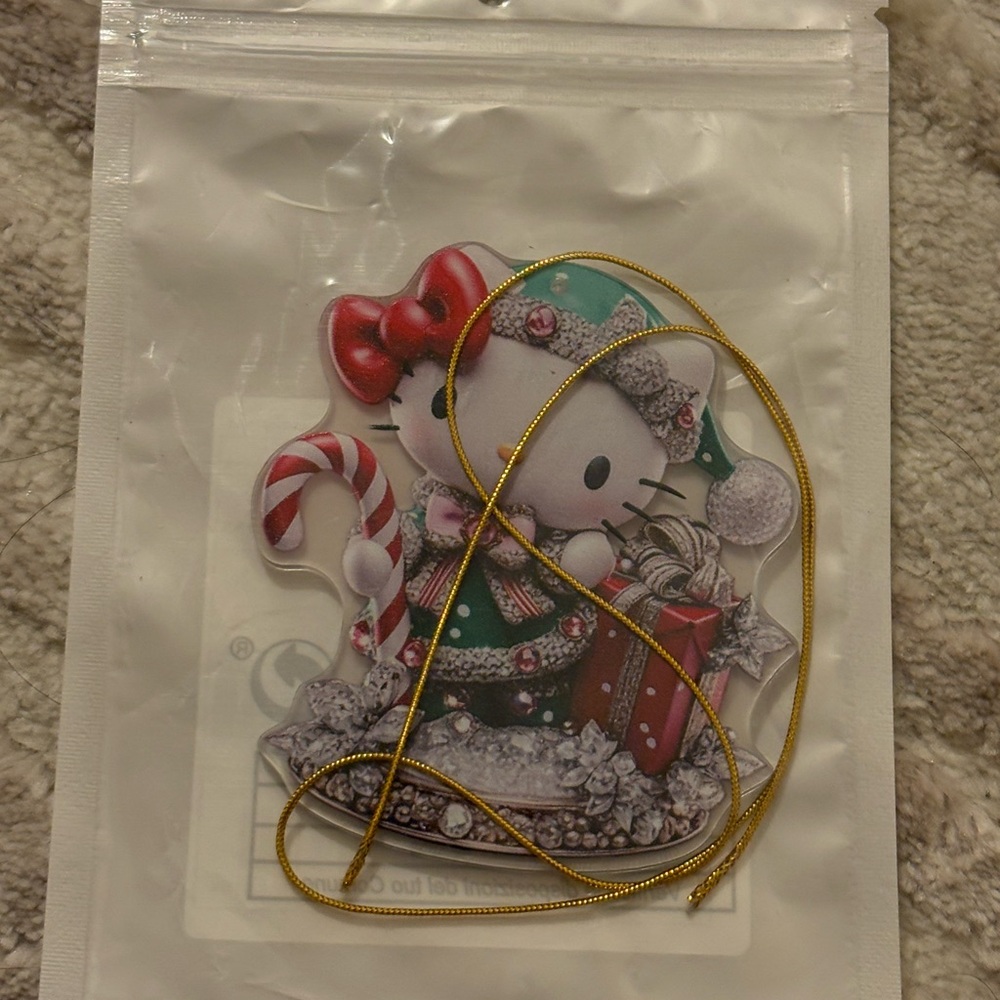 NEW Hello Kitty Christmas Ornament